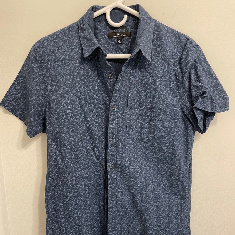 Marc Anthony men’s short sleeve button down shirt
